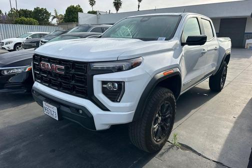 Summit White 2023 GMC Canyon Elevation