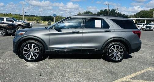 2022 Ford Explorer ST-Line