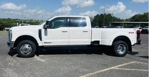 2025 Ford F-350 Lariat
