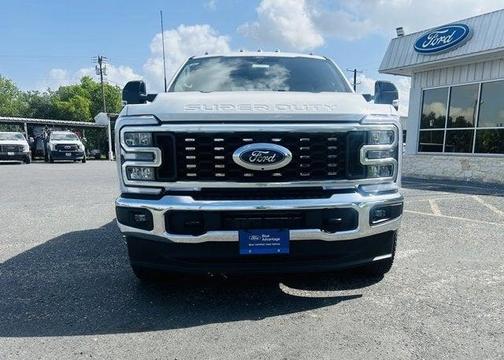 2025 Ford F-350 Lariat