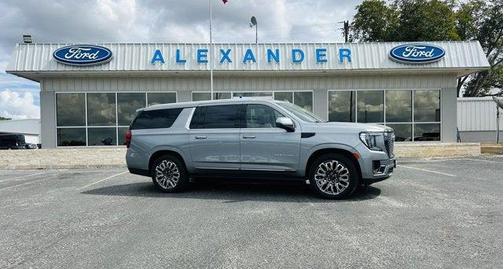 2024 GMC Yukon XL Denali Ultimate