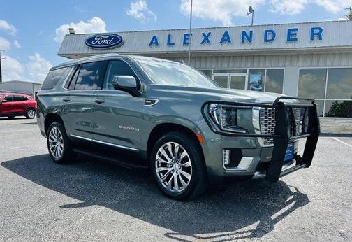 2023 GMC Yukon Denali