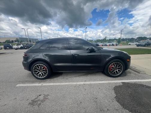 2017 Porsche Macan GTS