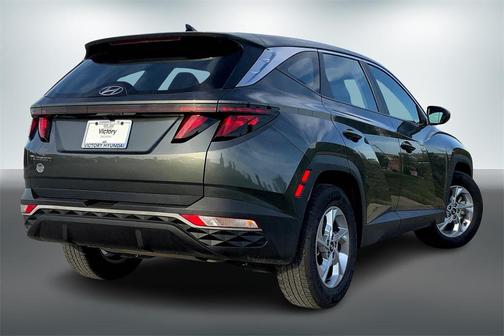 2023 Hyundai TUCSON SE