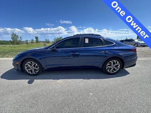 2021 Hyundai SONATA SEL