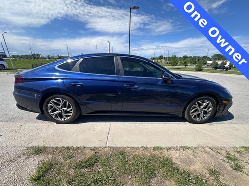 2021 Hyundai SONATA SEL