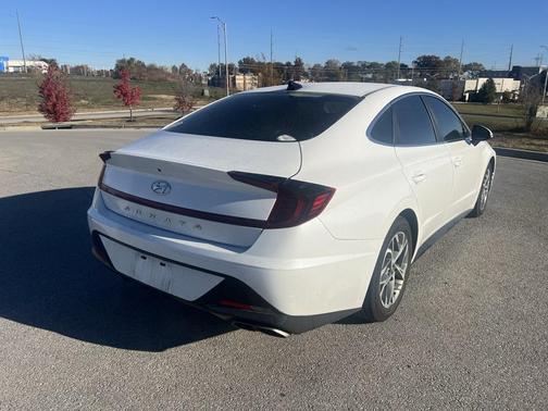 2023 Hyundai SONATA SEL