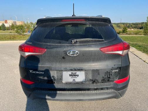2017 Hyundai TUCSON SE