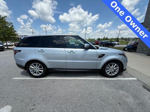 2021 Land Rover Range Rover Sport SE
