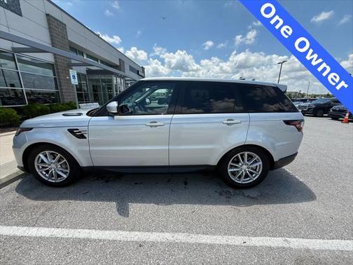 2021 Land Rover Range Rover Sport SE