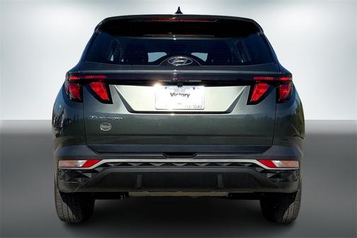 2023 Hyundai TUCSON SE
