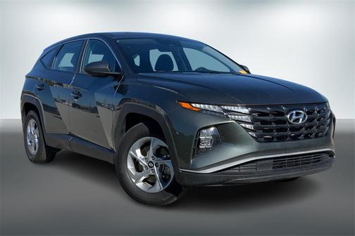 2023 Hyundai TUCSON SE