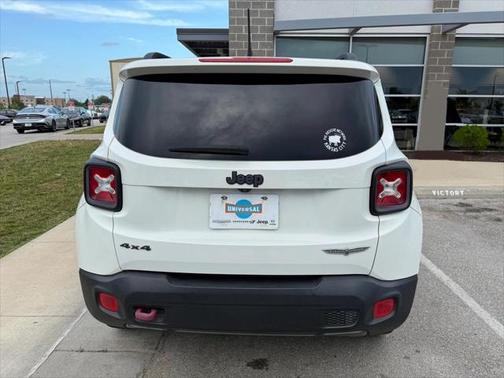 2017 Jeep Renegade Trailhawk