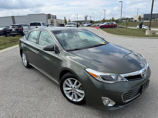 2014 Toyota Avalon XLE