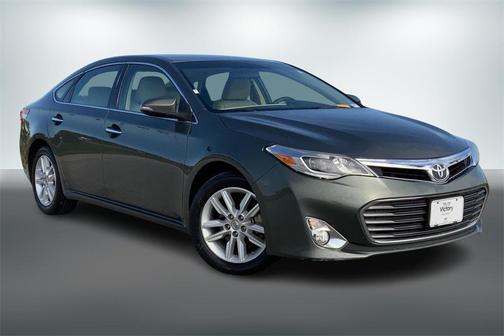 2014 Toyota Avalon XLE