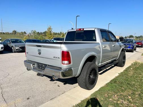 2016 RAM 1500 Laramie