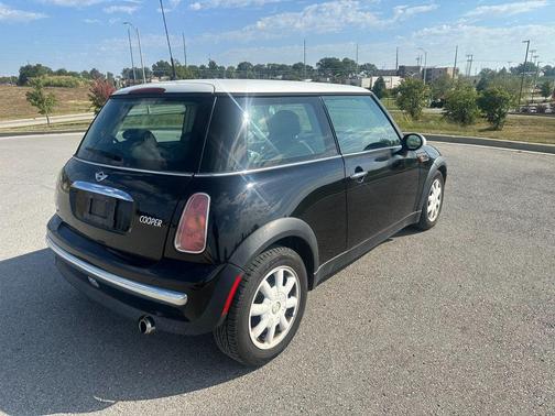 2004 MINI Cooper S Base