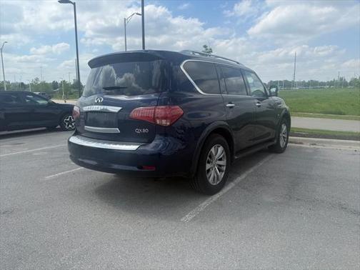2016 INFINITI QX80 Base
