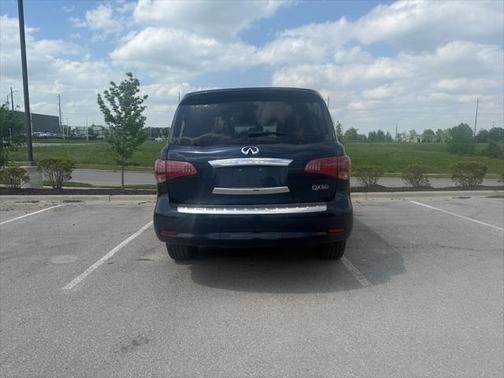 2016 INFINITI QX80 Base