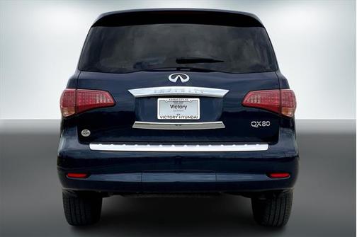 2016 INFINITI QX80 Base