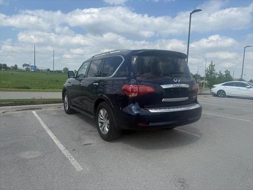 2016 INFINITI QX80 Base