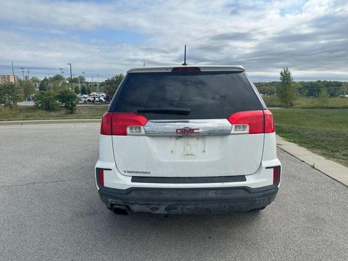2017 GMC Terrain SLE-1