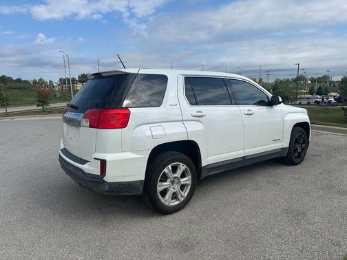 2017 GMC Terrain SLE-1
