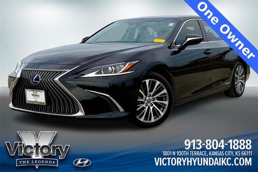 2019 Lexus ES 300h Base