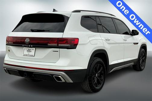 2024 Volkswagen Atlas 2.0T SE w/Technology 4MOTION
