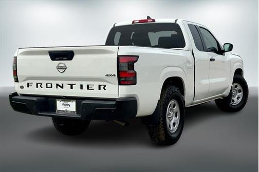 2023 Nissan Frontier S