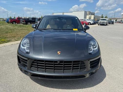 2018 Porsche Macan Base
