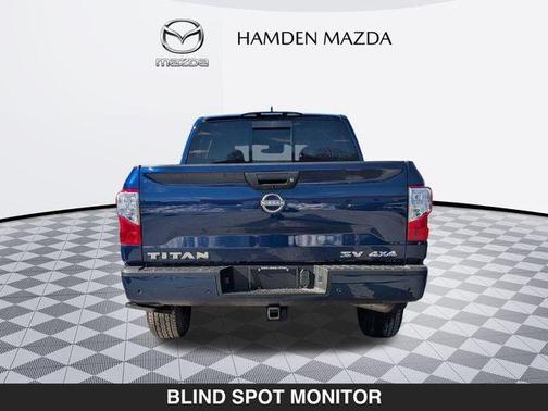 2024 Nissan Titan SV