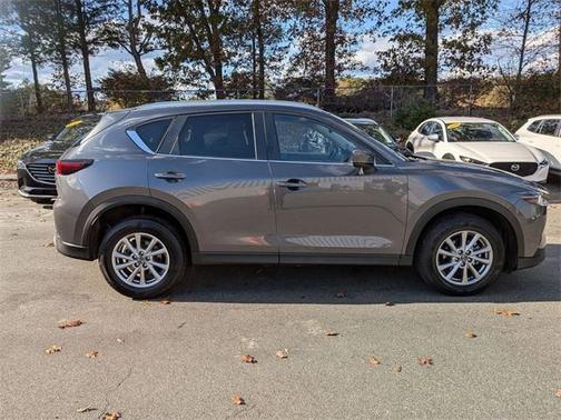 2022 Mazda CX-5 2.5 S Preferred Package