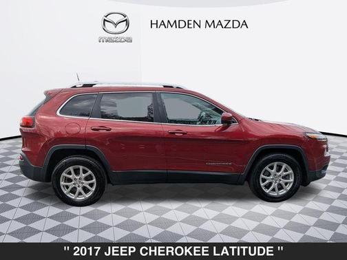 Deep Cherry Red Crystal Pearlcoat 2017 Jeep Cherokee Latitude