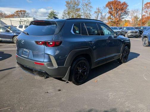 2025 Mazda CX-50 Premium Package