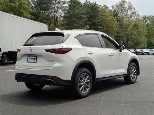 2022 Mazda CX-5 2.5 S Preferred Package