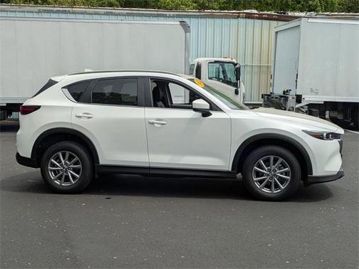 2022 Mazda CX-5 2.5 S Preferred Package