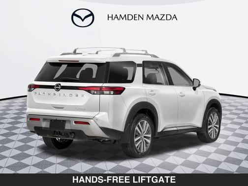White 2022 Nissan Pathfinder Platinum