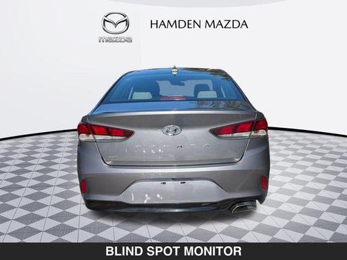 2018 Hyundai SONATA SE
