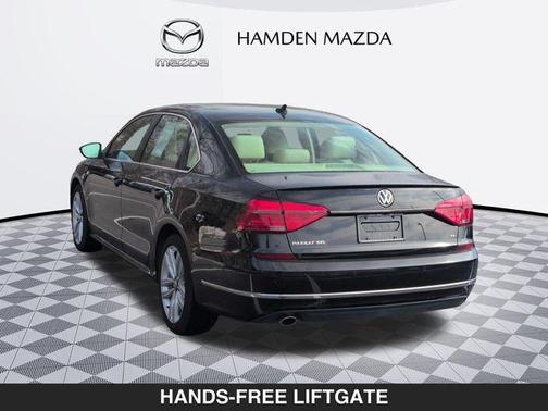 2016 Volkswagen Passat 1.8T SEL Premium