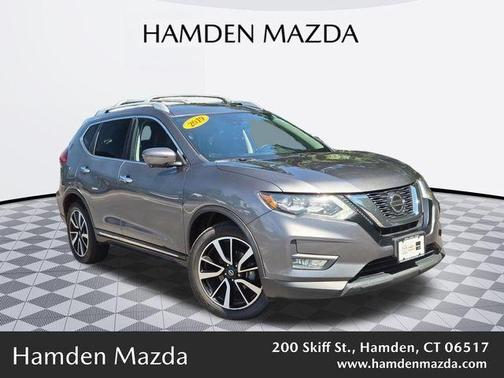 Gun Metallic 2019 Nissan Rogue SL