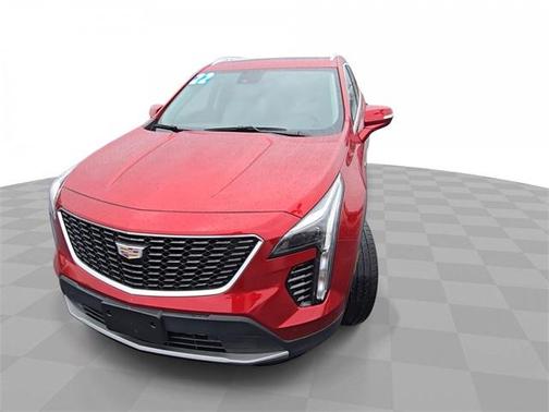 2022 Cadillac XT4 Premium Luxury