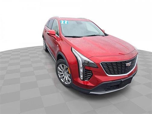 2022 Cadillac XT4 Premium Luxury