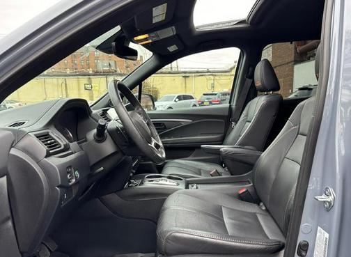 2022 Honda Pilot AWD TrailSport