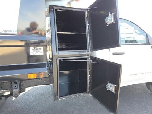 2025 GMC Sierra 3500 Base