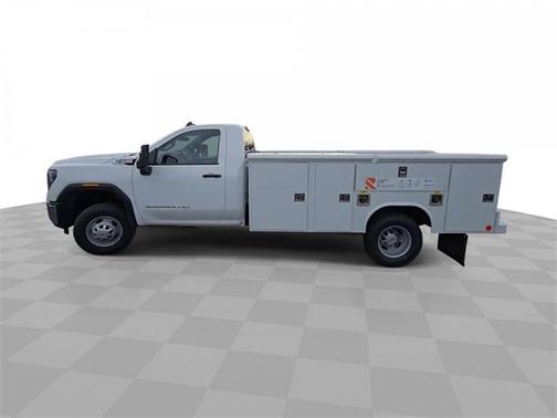 2025 GMC Sierra 3500 Base
