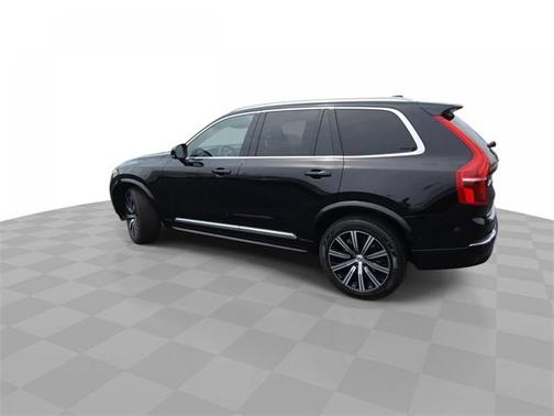 2024 Volvo XC90 B6 Plus Bright Theme 7-Seater