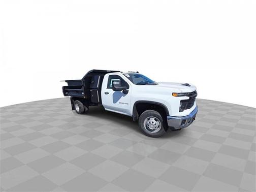2025 Chevrolet Silverado 3500 WT