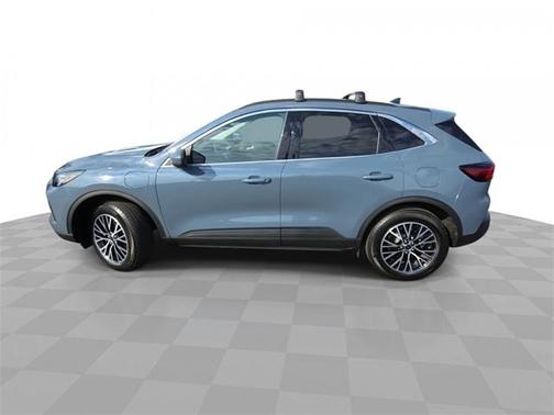 2025 Ford Escape PHEV SE