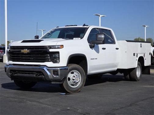 2025 Chevrolet Silverado 3500 WT